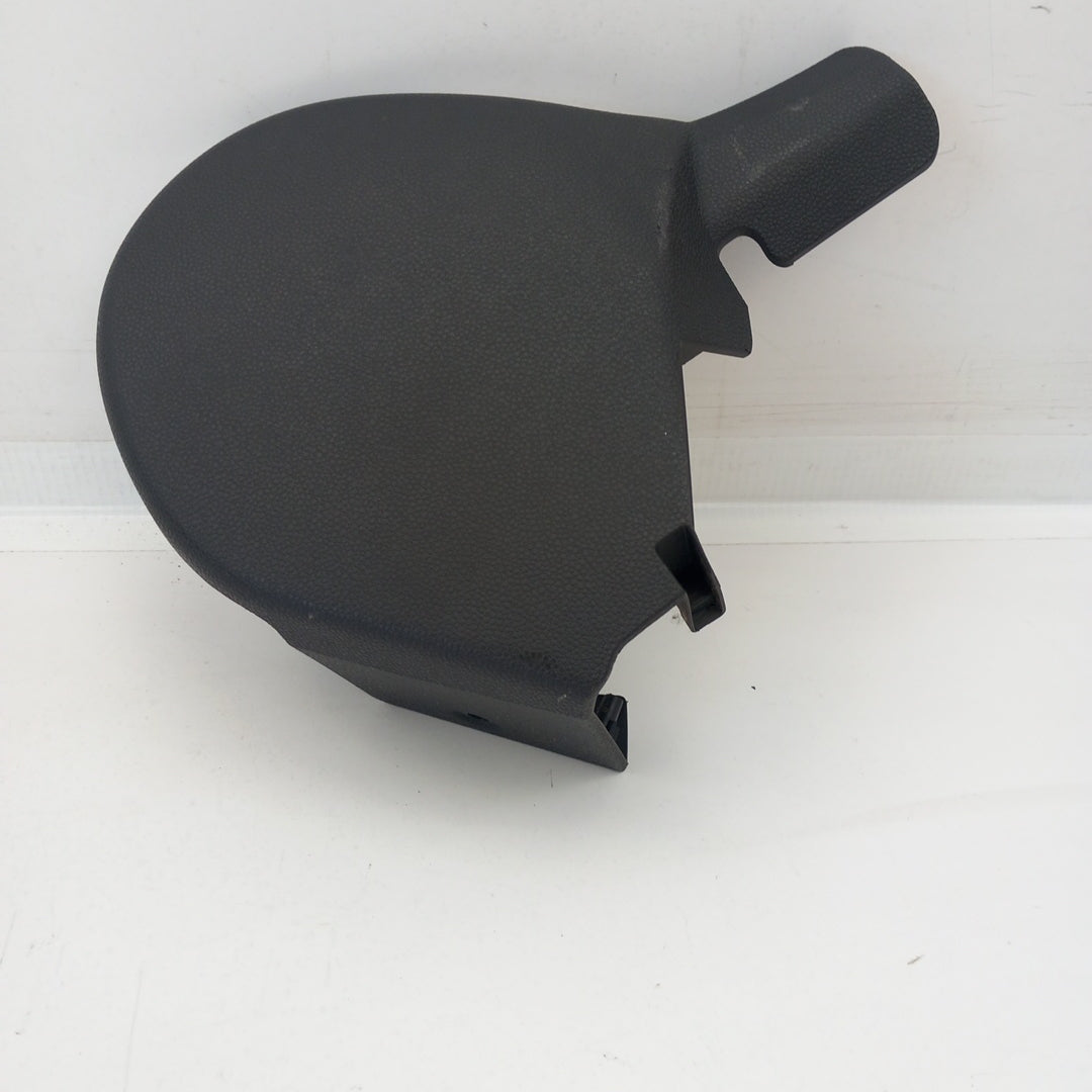 Пластмаса седалка предна лява вътрешна Opel Corsa D