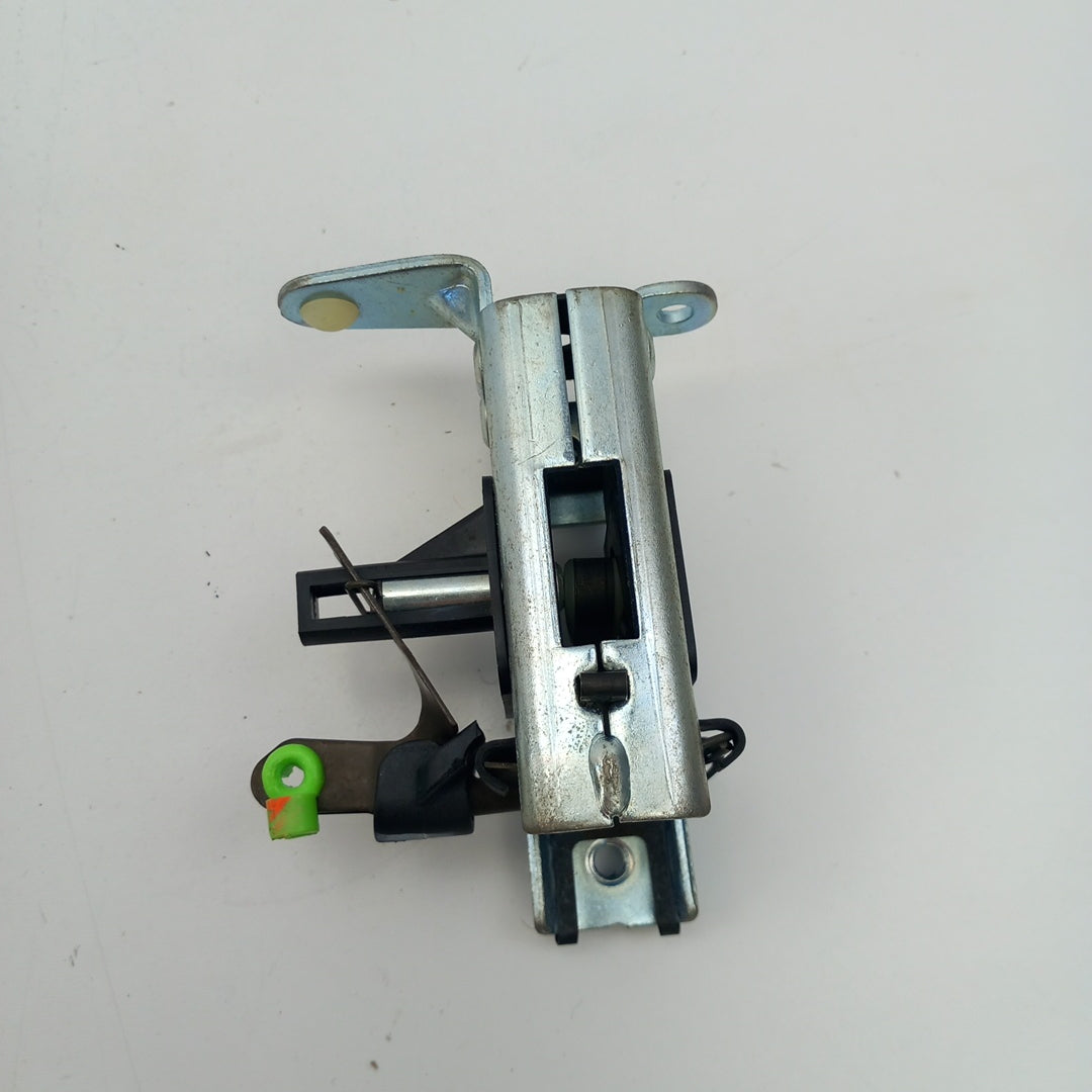 Механизъм заключване облегалка задна седалка дясна Opel Corsa D