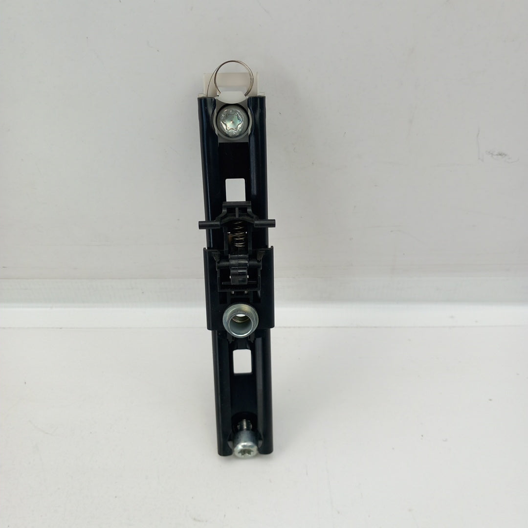 Регулатор височина колан преден ляв / десен Opel Corsa D