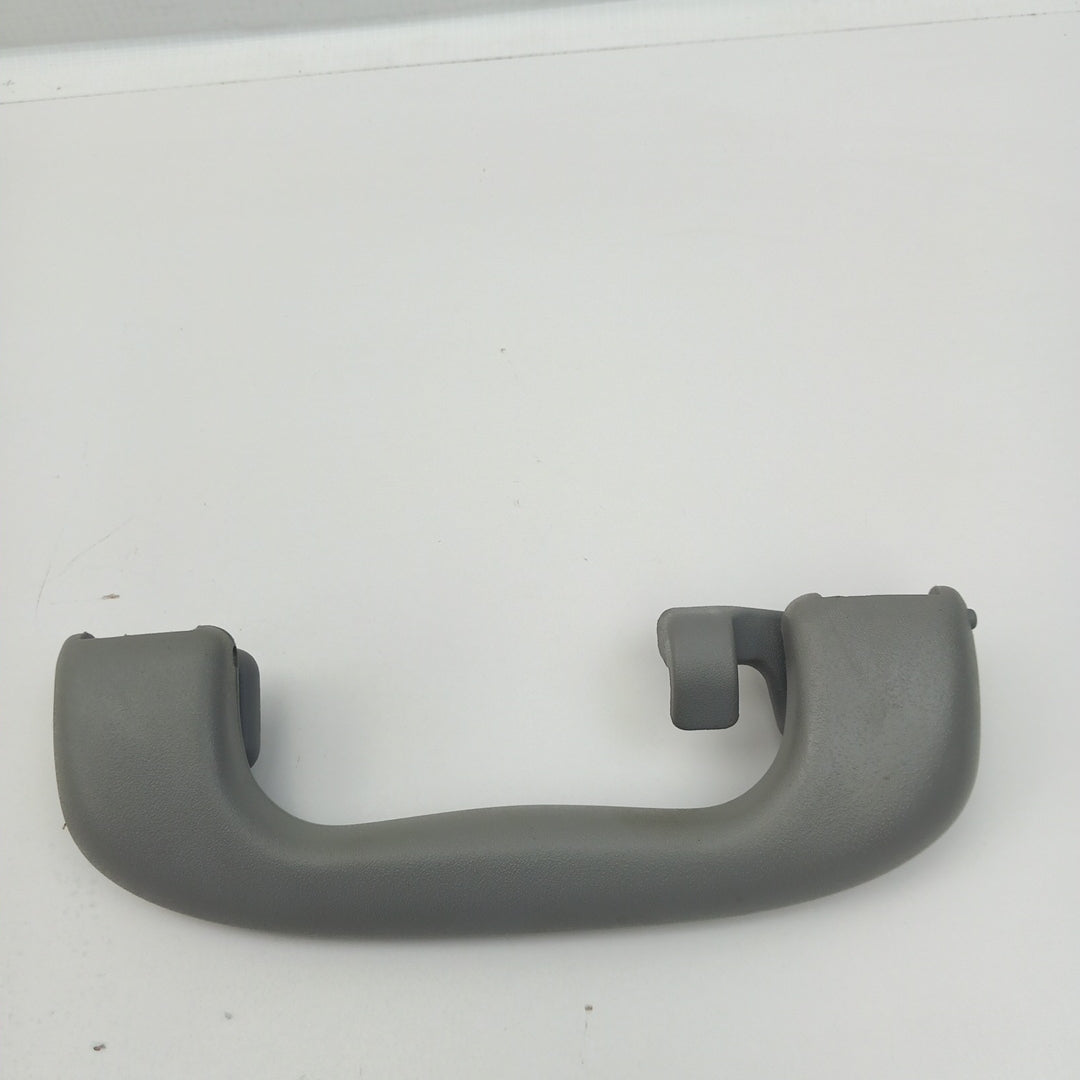 Дръжка на тавана задна дясна лява Opel Corsa D