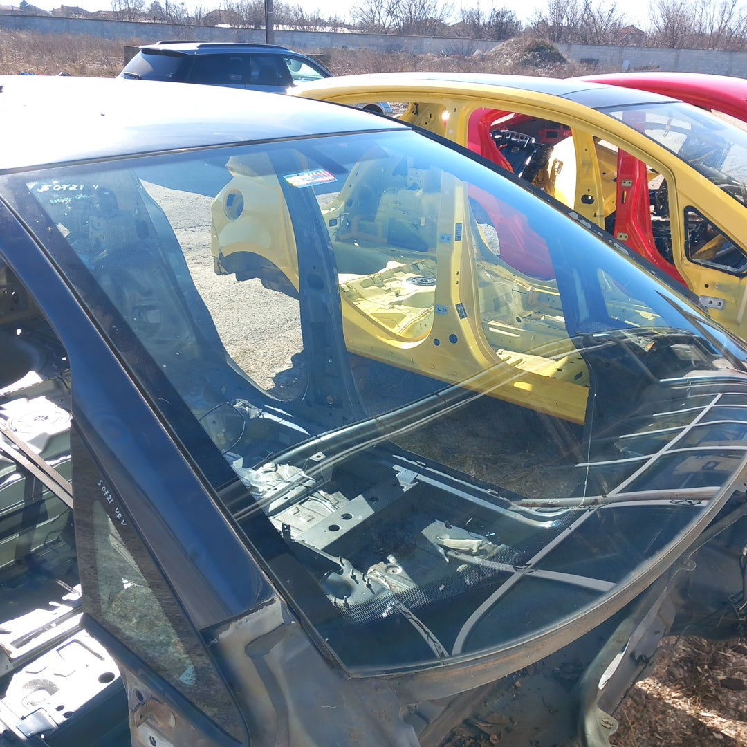 Предно стъкло 75% прозрачност Ламиниран зелен GF Opel Corsa D