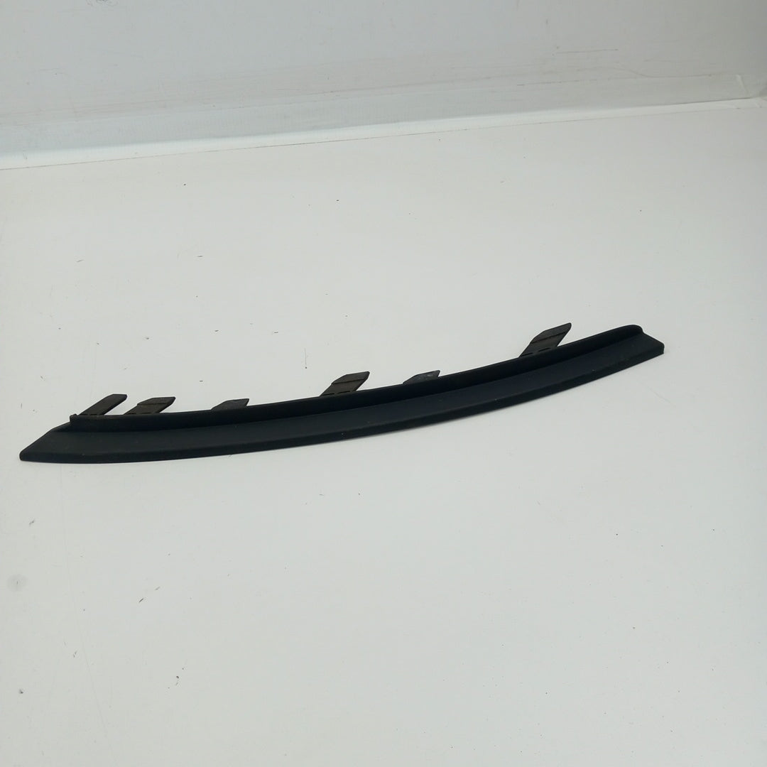 Спойлер предна броня десен Opel Corsa E