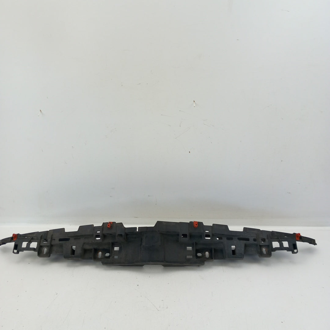 Водач предна броня централен Opel Insignia A