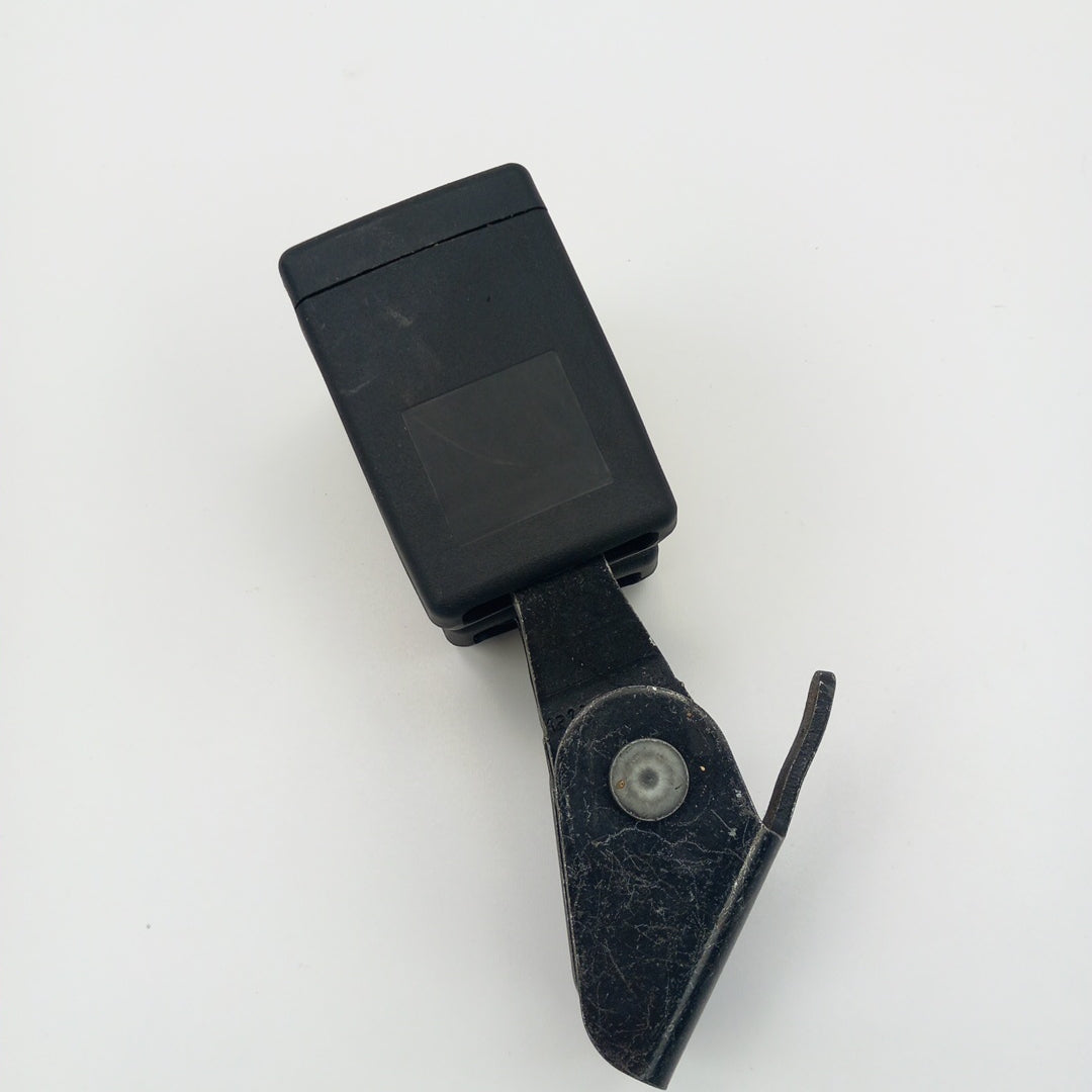 Закопчалка колан задна дясна Opel Insignia A