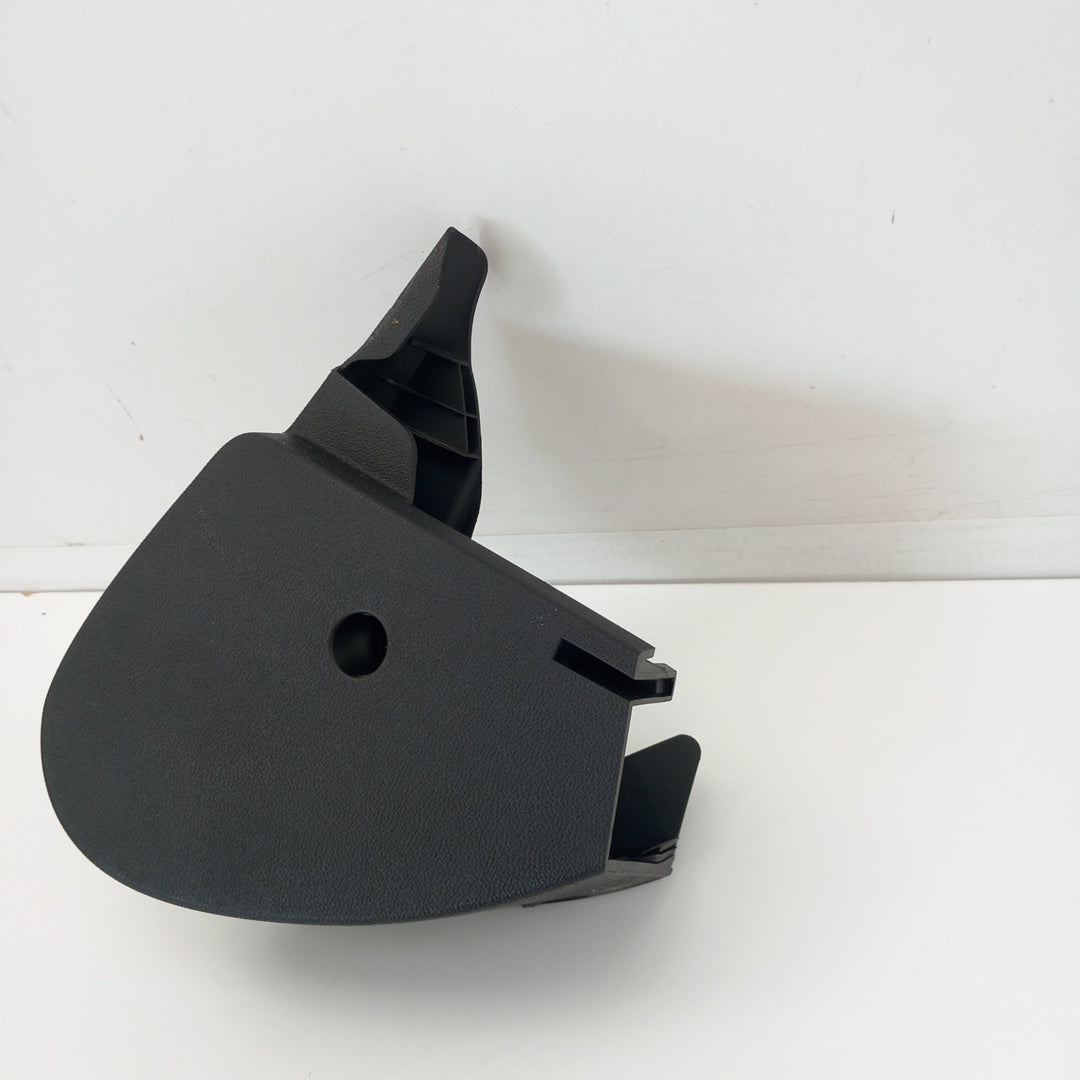 Пластмаса седалка предна лява вътрешна Opel Insignia A