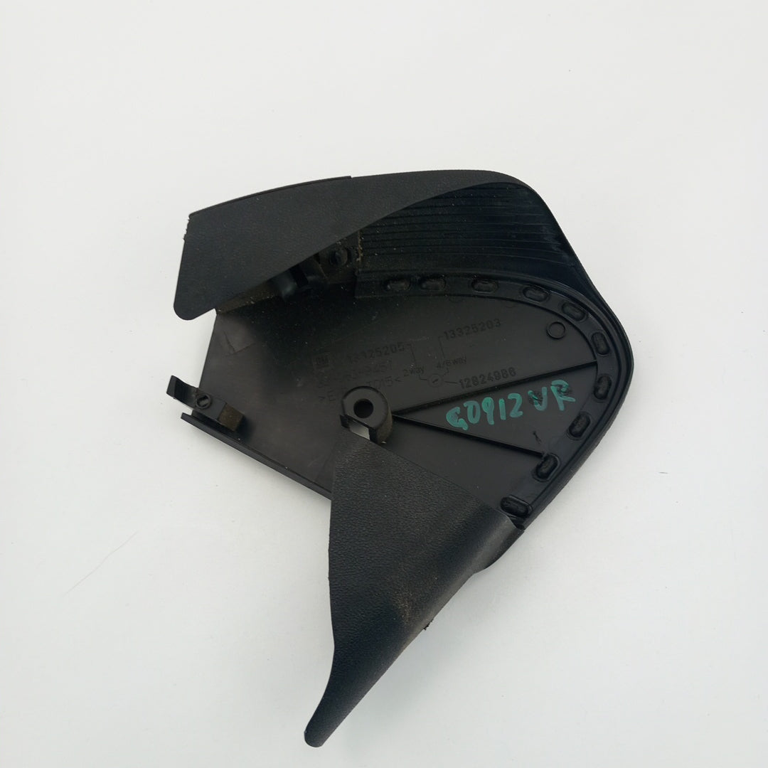 Пластмаса седалка предна дясна вътрешна Opel Insignia A