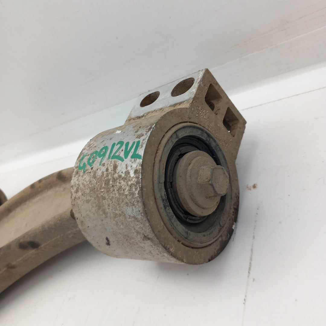 Носач преден ляв Opel Insignia A