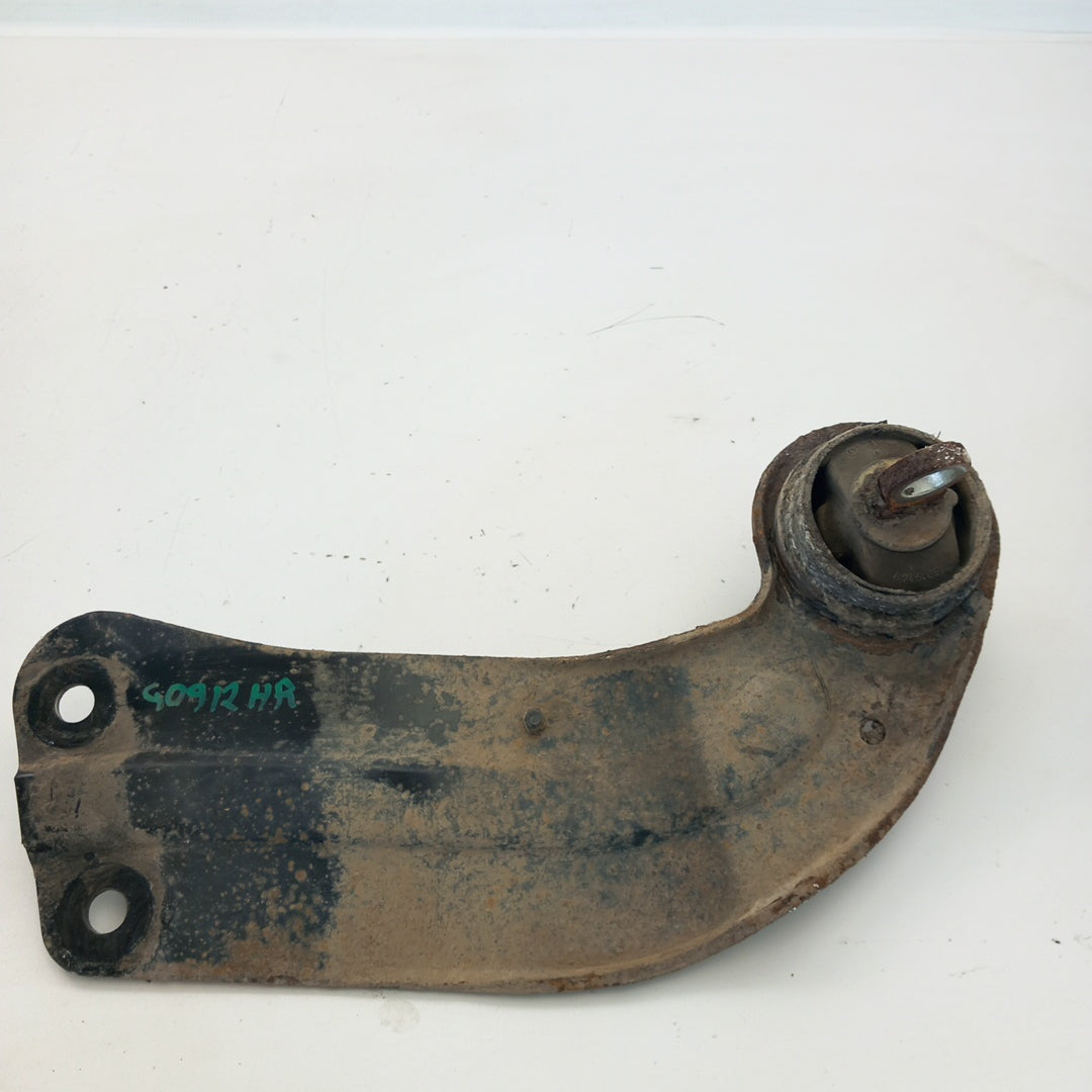 Носач заден десен Opel Insignia A