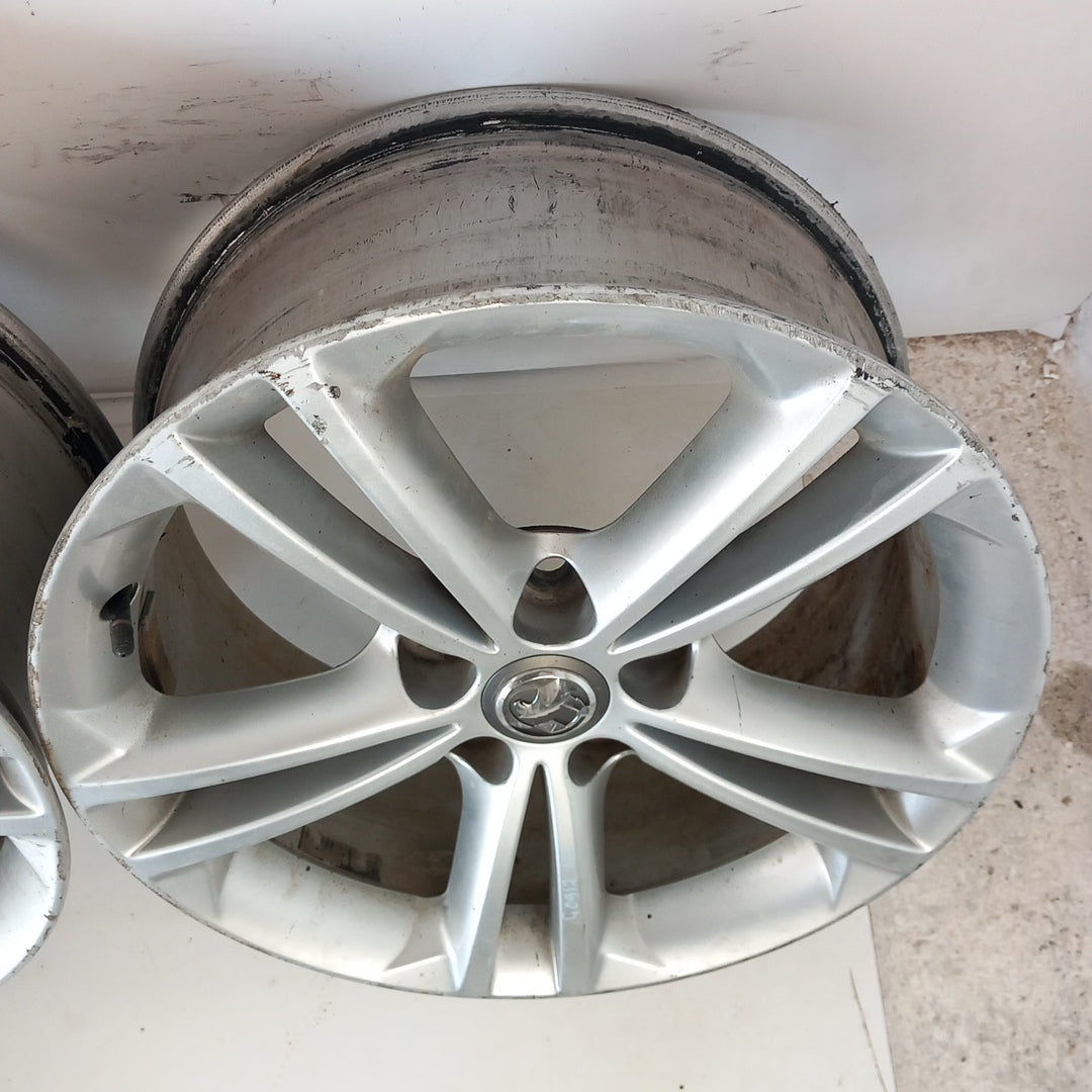 Комплект 18" цола алуминиеви джанти 18x8JH2 IS42 5x120 Opel Insignia