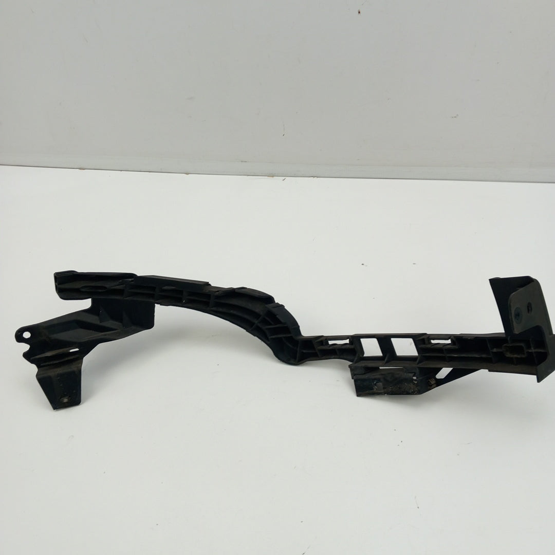 Водач предна броня ляв Opel Zafira C Tourer