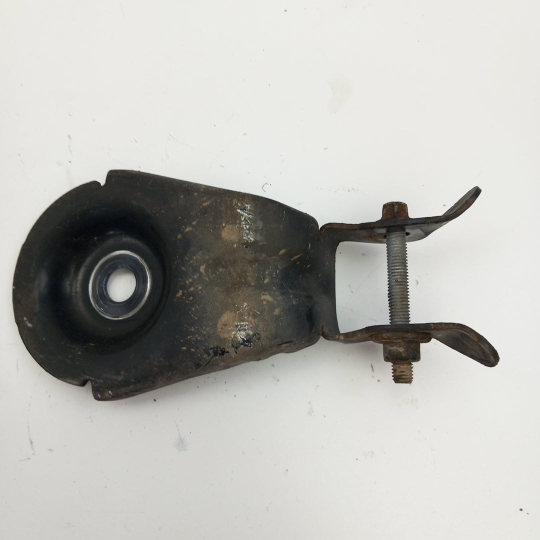 Носач опора предна броня ляв десен Opel Zafira C Tourer