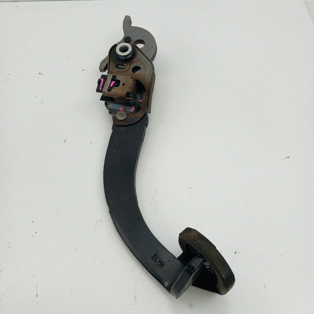 Педал спирачки автоматик десен волан Opel Zafira C Tourer