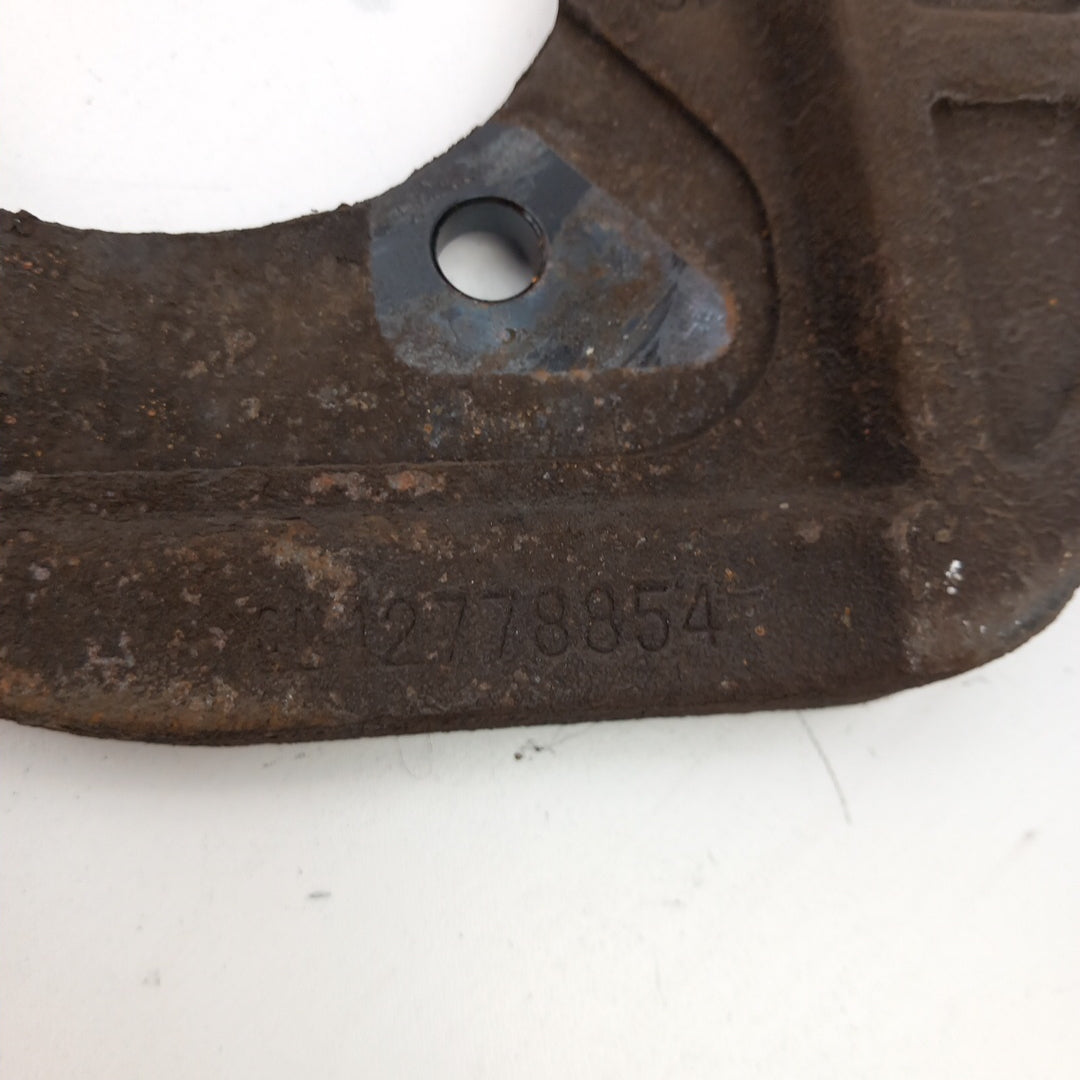 Държач спирачен диск заден десен Opel Zafira C Tourer