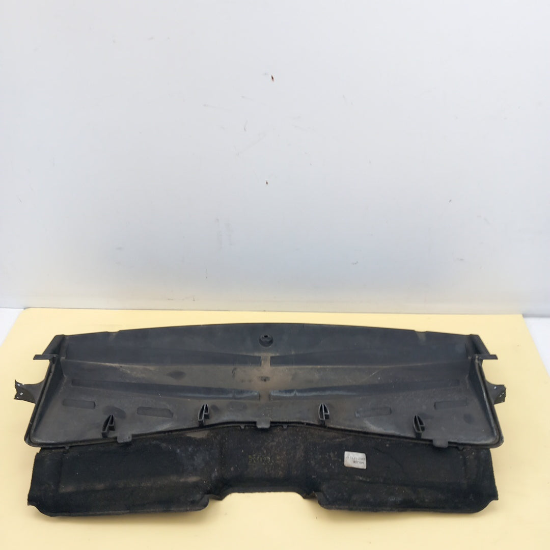 Капак кутия клапан въздух парно счупени държачи двата края Opel Zafira C Tourer