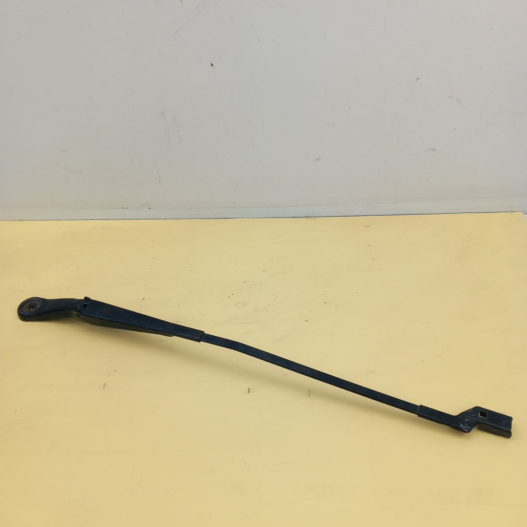 Рамо чистачка предно стъкло ляво RHD Opel Zafira C Tourer