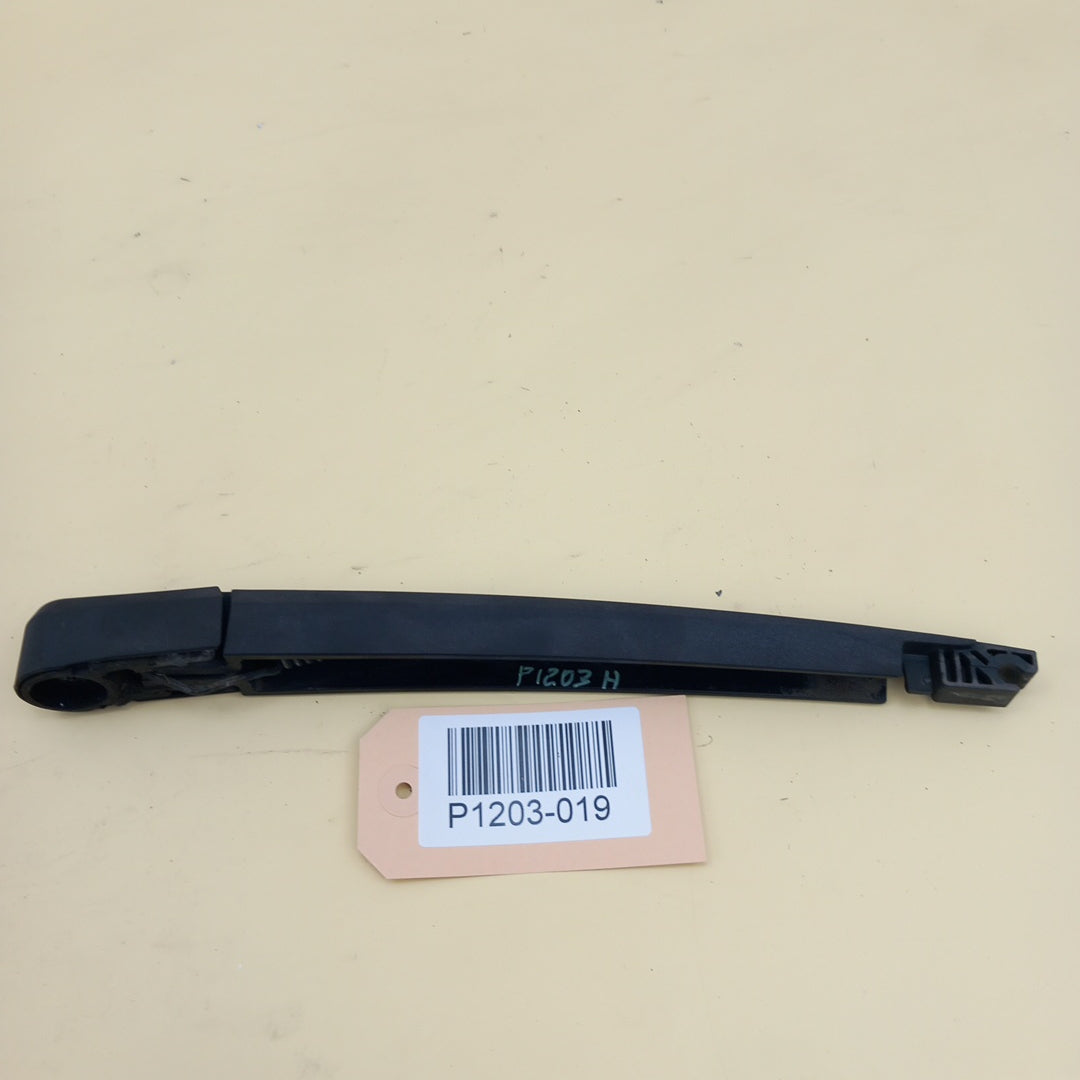 Рамо чистачка задно стъкло Opel Zafira C Tourer