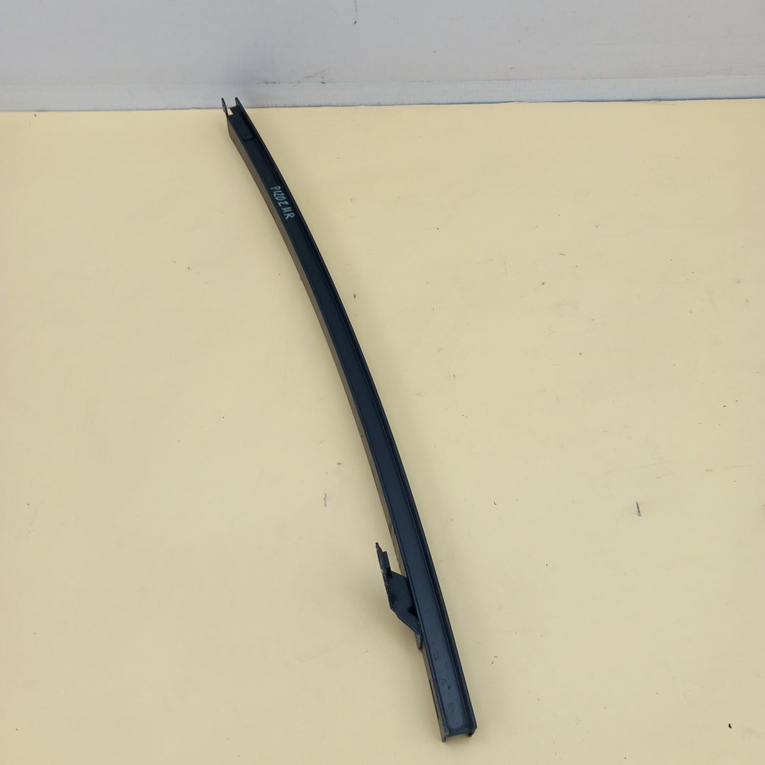 Разделителна лайсна задна дясна врата Opel Zafira C Tourer