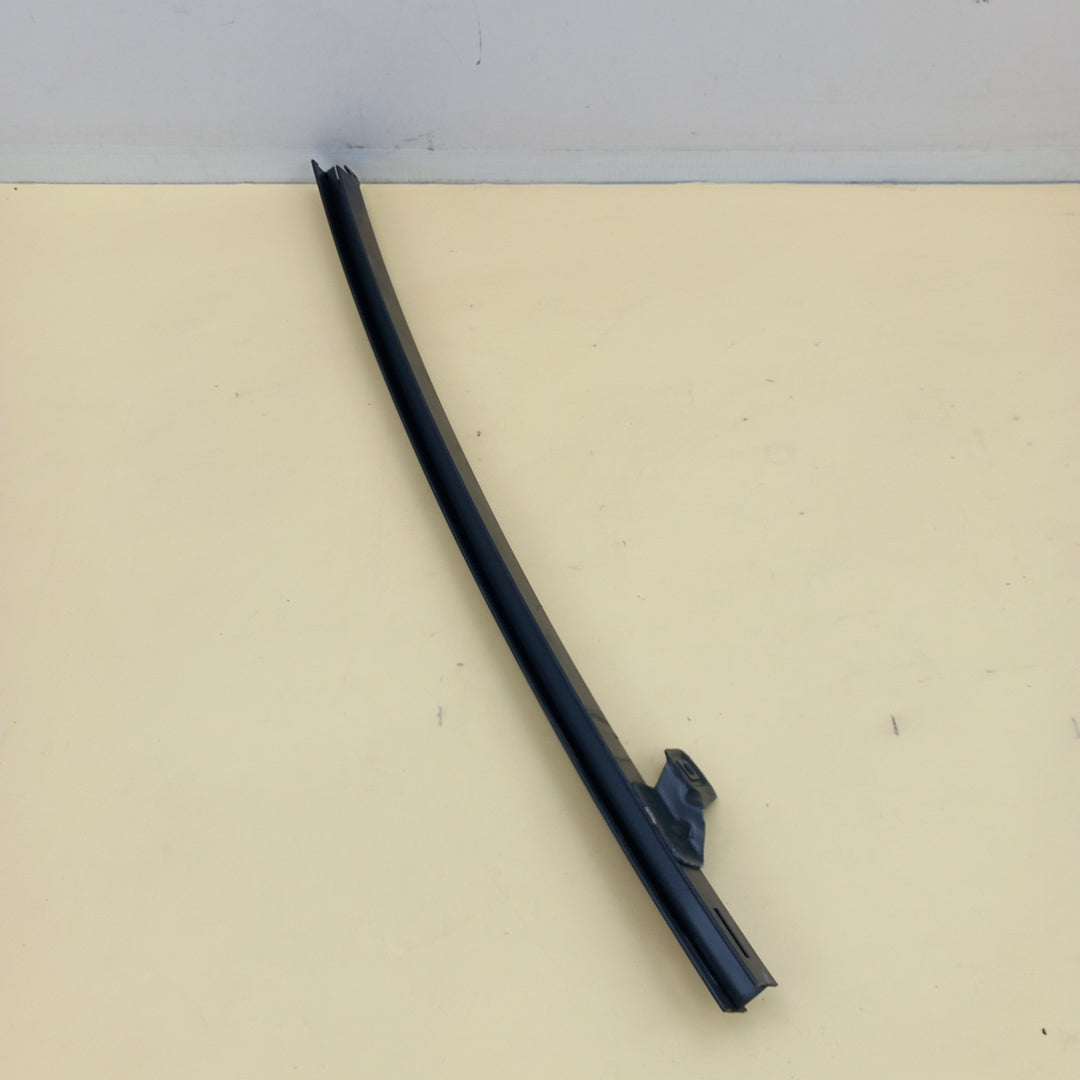 Разделителна лайсна задна дясна врата Opel Zafira C Tourer