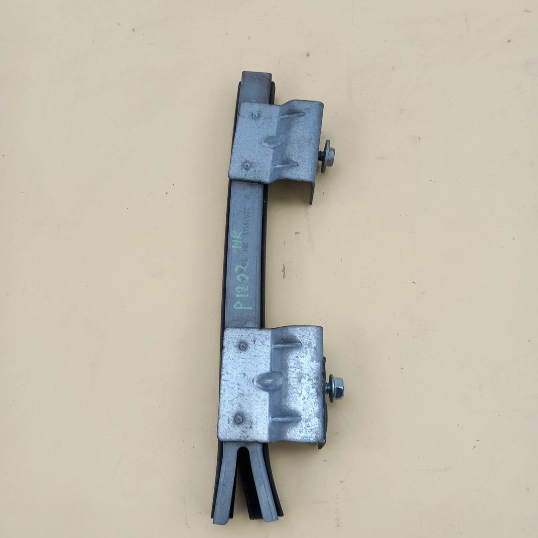 Водач стъкло задно дясно уплътнение Opel Zafira C Tourer