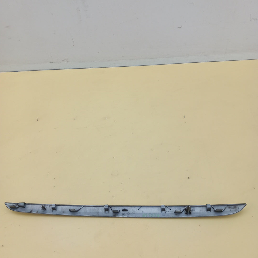 Декоративна лайстна кора на врата задна дясна сребриста Opel Zafira C Tourer