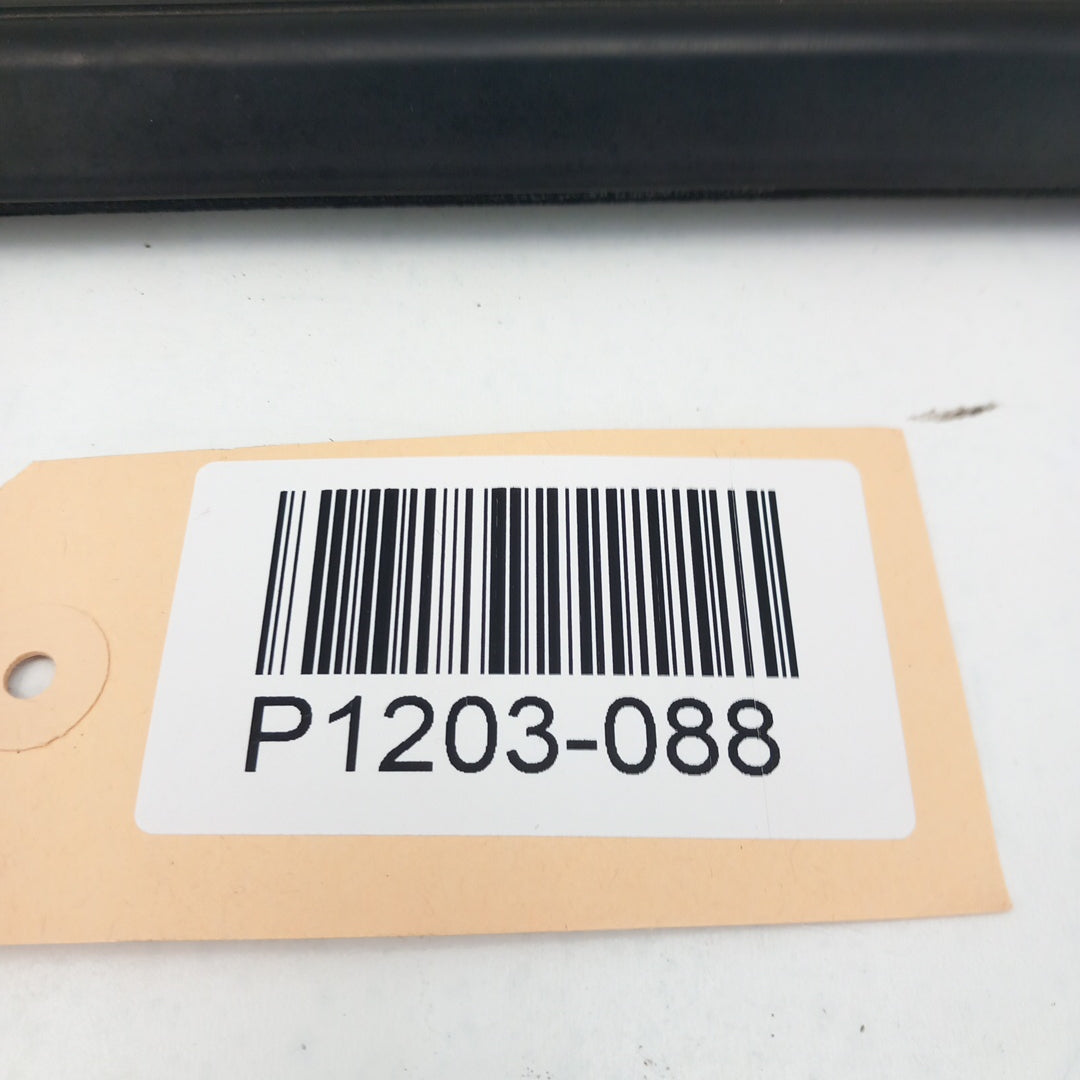 Лайстна стъкло на врата задна лява външна Opel Zafira C Tourer