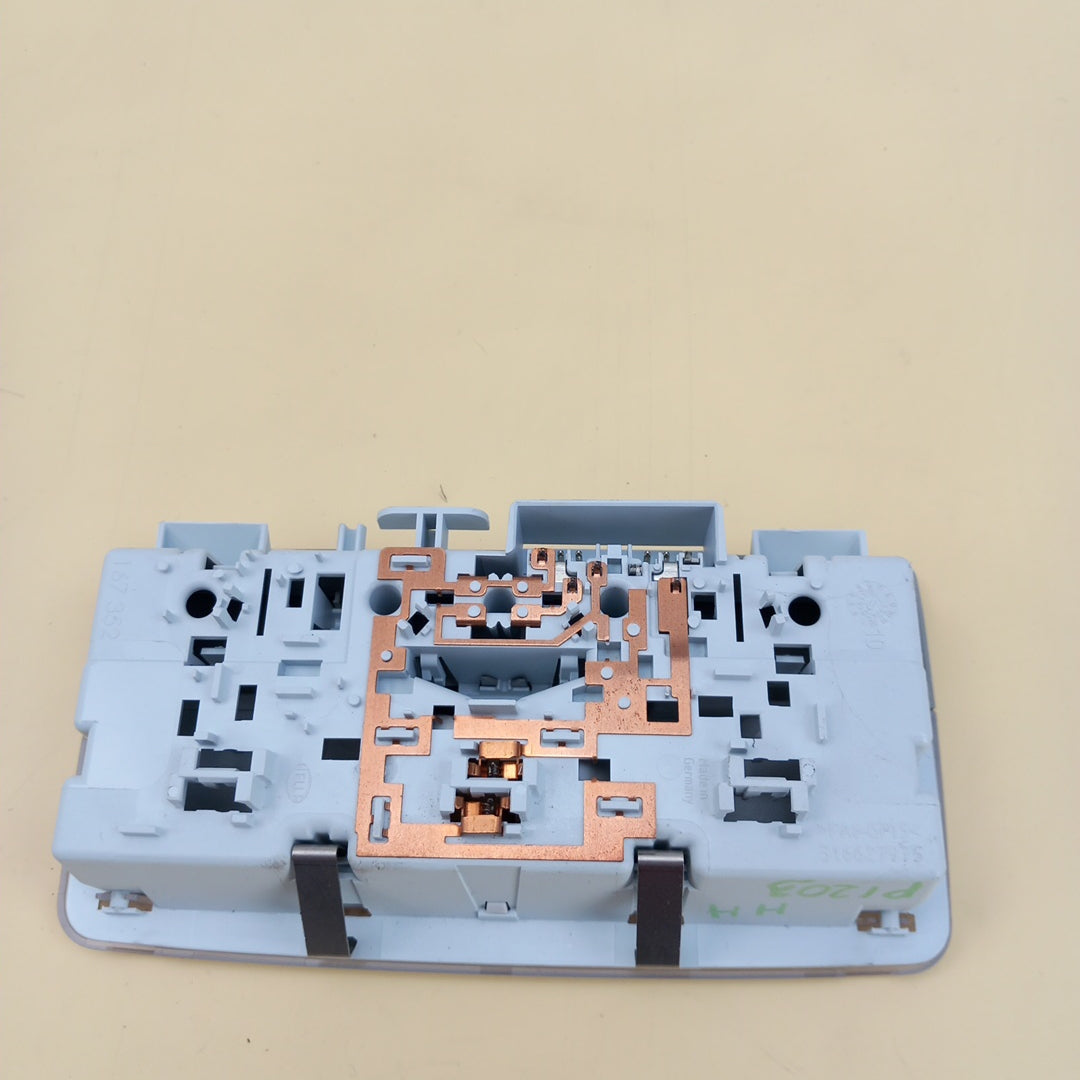 Плафон осветление таван заден Opel Zafira C Tourer