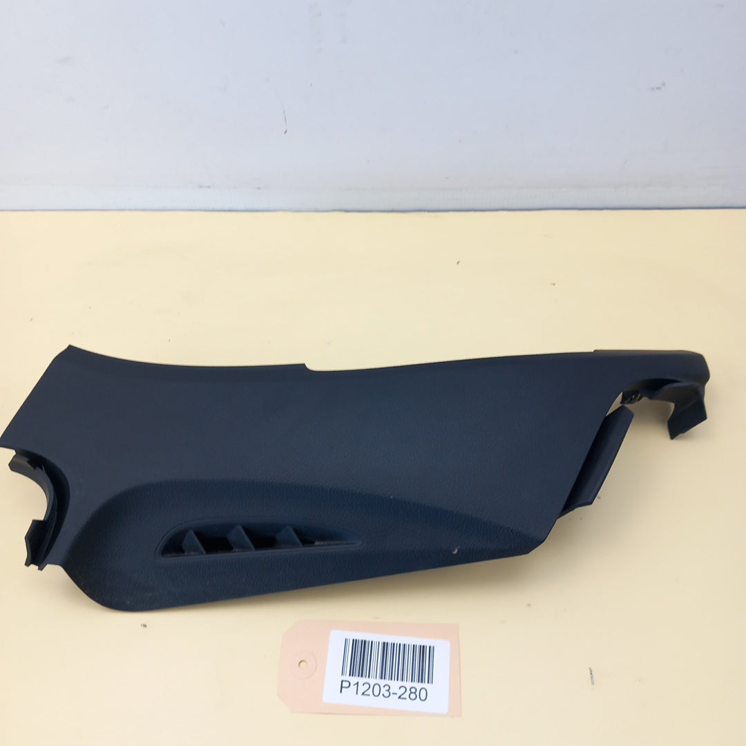 Пластмаса арматурно табло лява Opel Zafira C Tourer