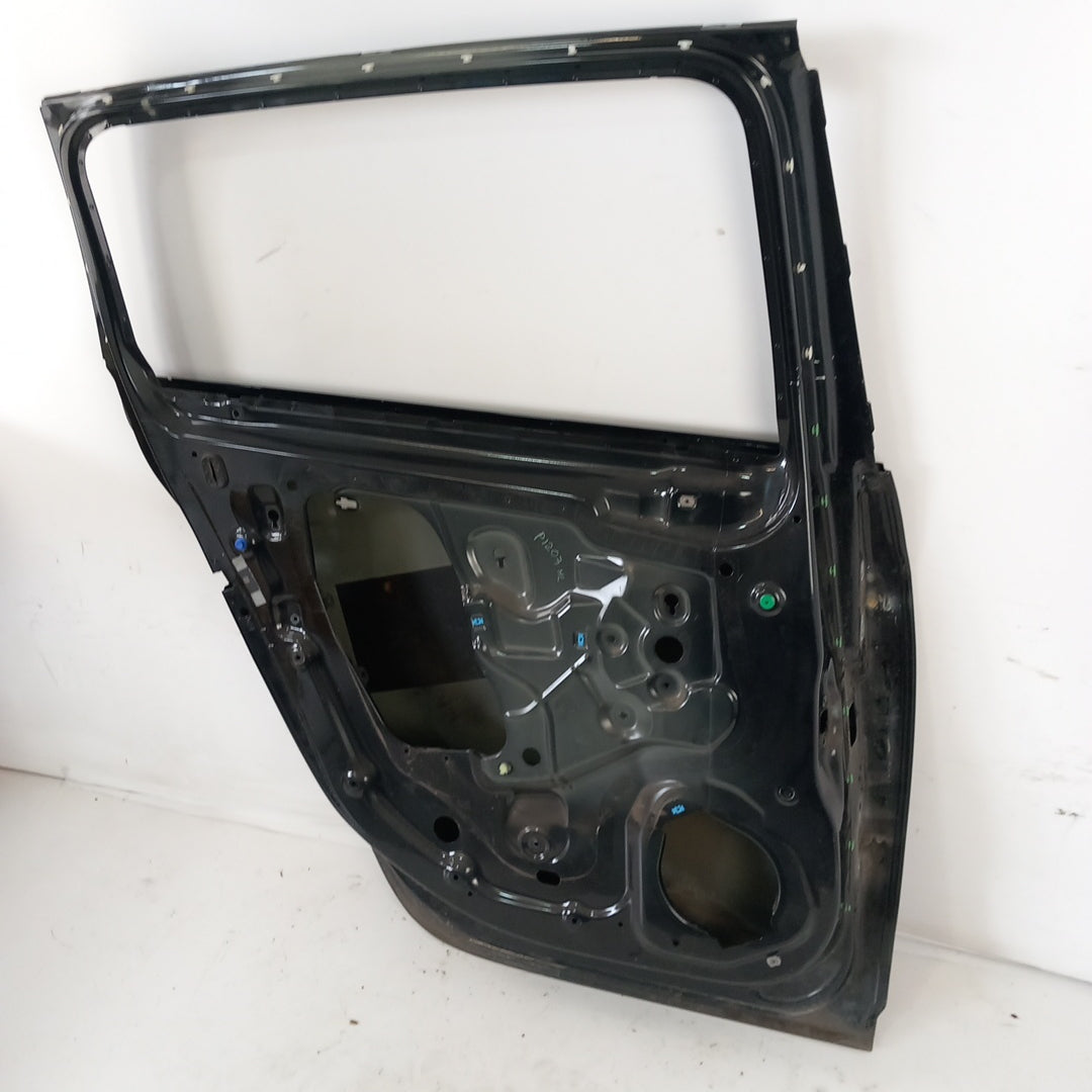 Врата задна лява Z22C графитено черно Opel Zafira C Tourer