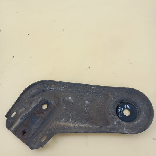 Планка носач десен Opel Zafira C Tourer 1,6 CDTI B16DTH