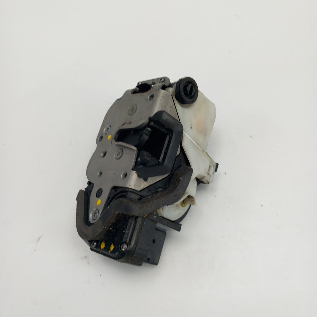 Брава централно заключване задна дясна врата Opel Astra J 5 врати