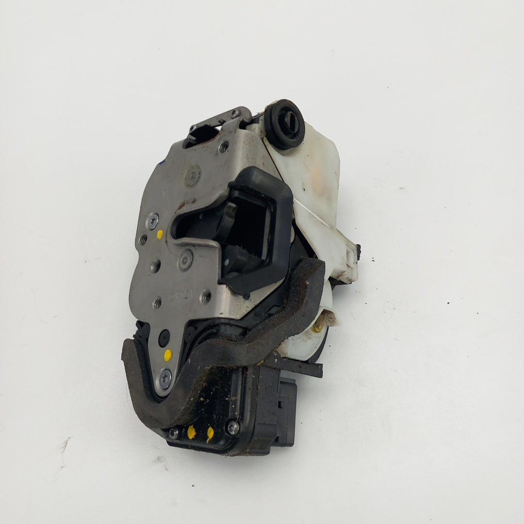 Брава централно заключване задна дясна врата Opel Astra J 5 врати