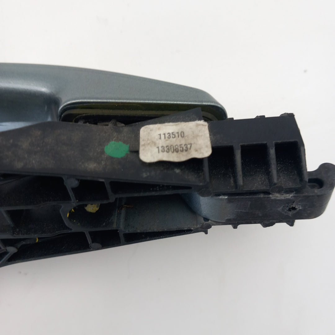 Външна дръжка на врата задна лява Silbersee Z179 / GEV Opel Astra J