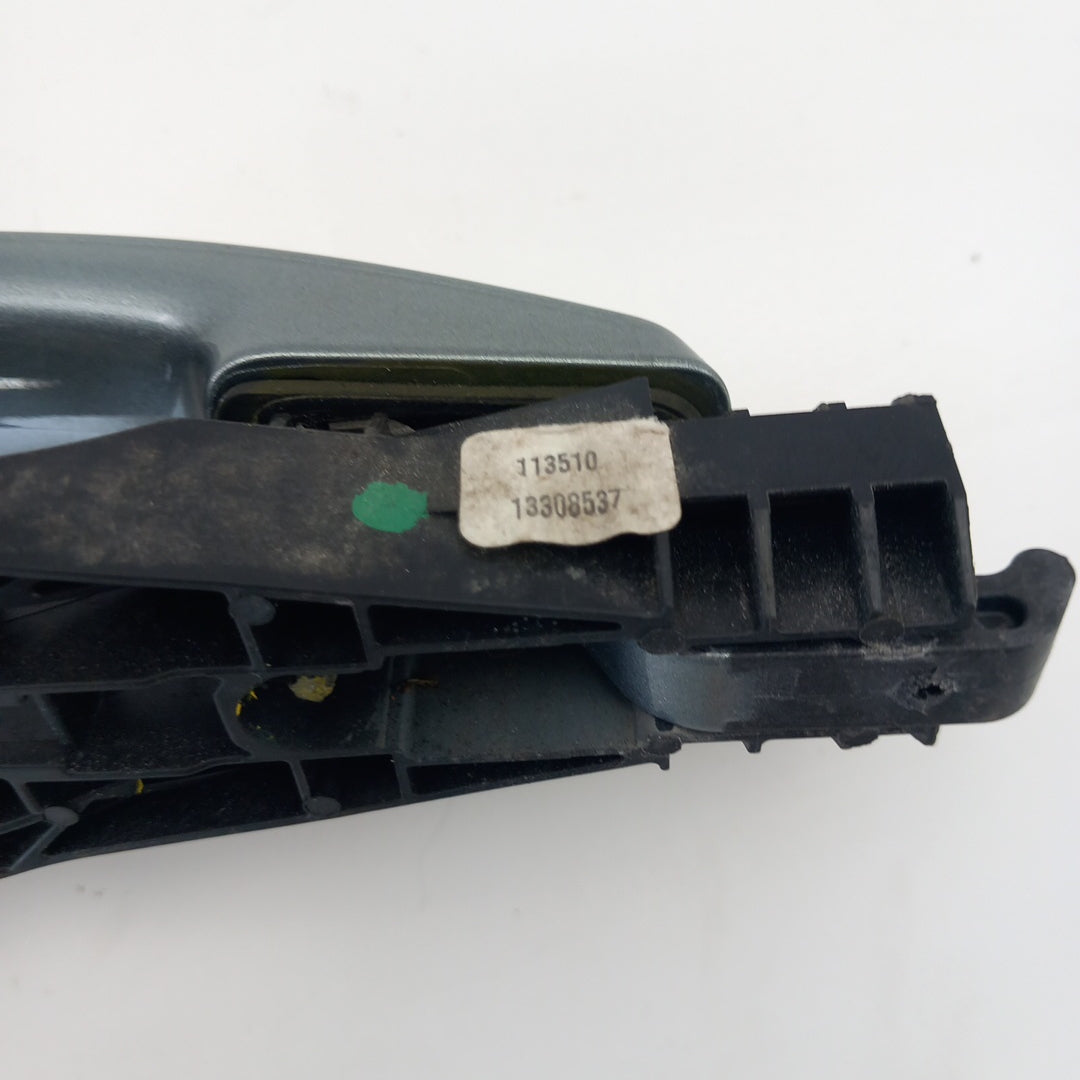 Външна дръжка на врата задна лява Silbersee Z179 / GEV Opel Astra J