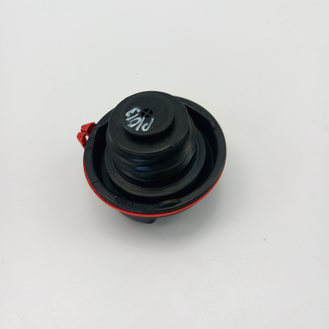 Капачка гърловина резервоар гориво Opel Astra J 1,3 CDTI A13DTE