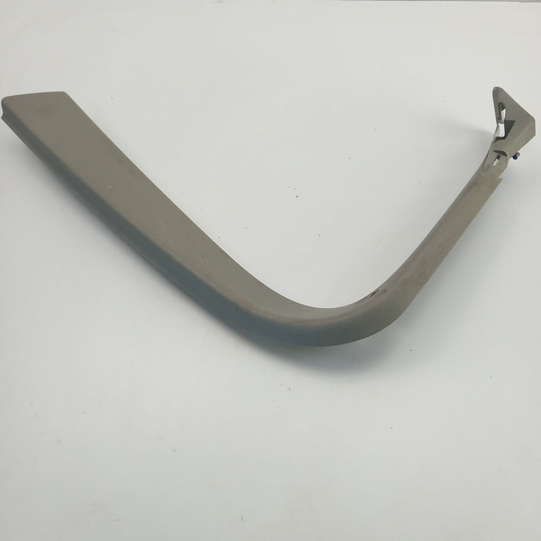 Пластмаса капак багажник горна дясна Titanium Bright Opel Astra J 5 врати