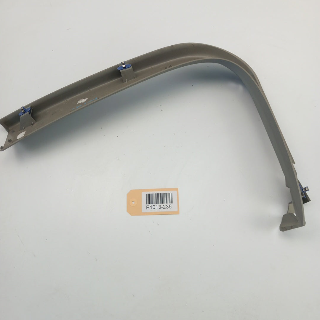 Пластмаса капак багажник горна дясна Titanium Bright Opel Astra J 5 врати