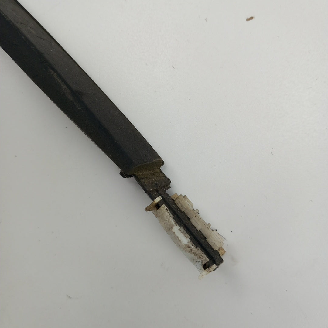 Лайстна предно стъкло дясна греда Opel Astra J