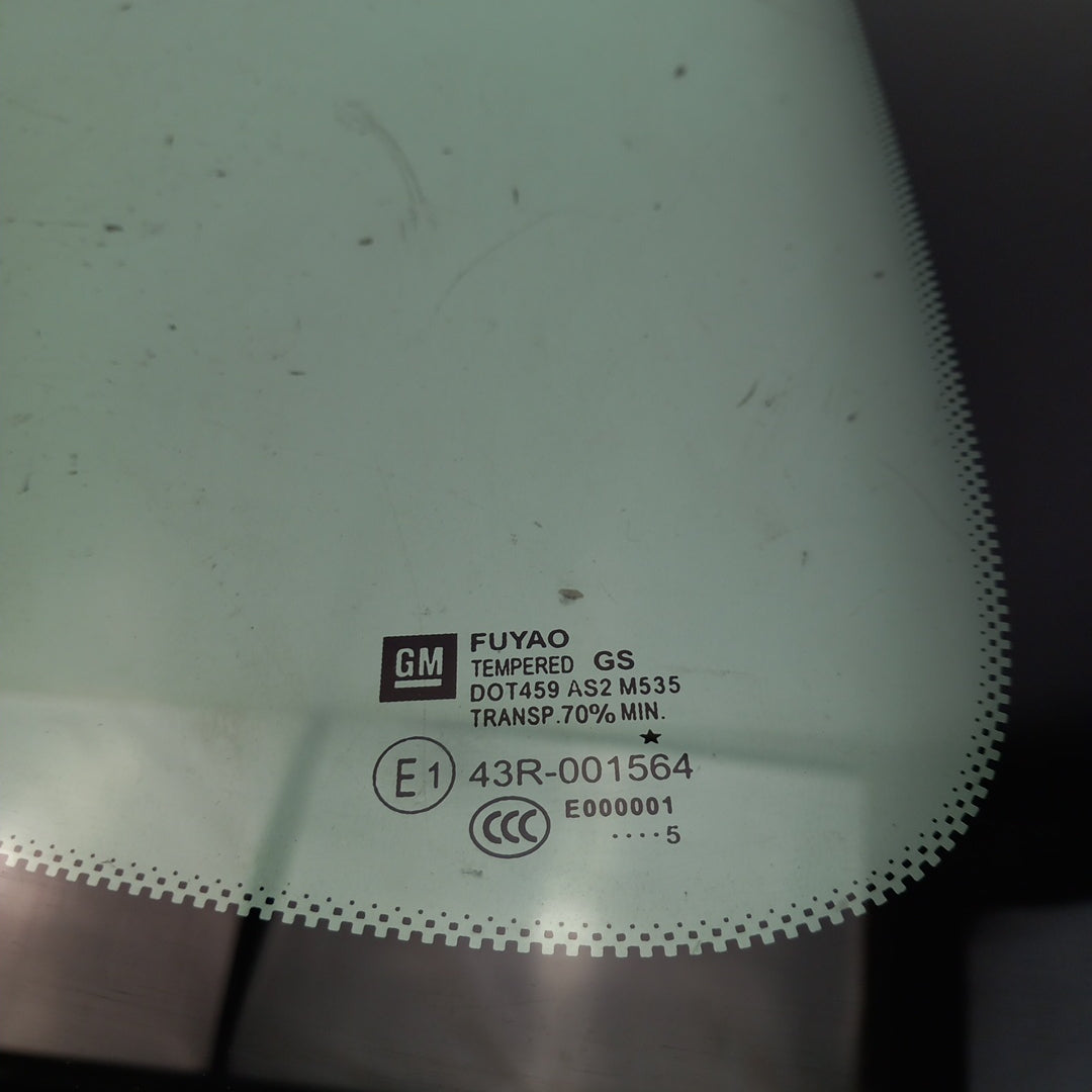 Стъкло фиксирано задна дясна стена TRANSP.70% MIN Opel Zafira C Tourer