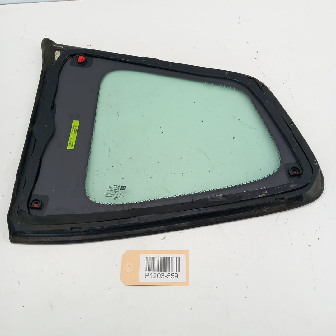 Стъкло фиксирано задна дясна стена TRANSP.70% MIN Opel Zafira C Tourer