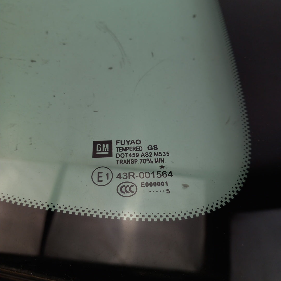 Стъкло фиксирано задна дясна стена TRANSP.70% MIN Opel Zafira C Tourer