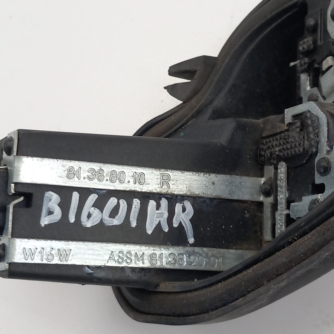 Платка крушки заден десен стоп външен Opel Astra K 5-врати