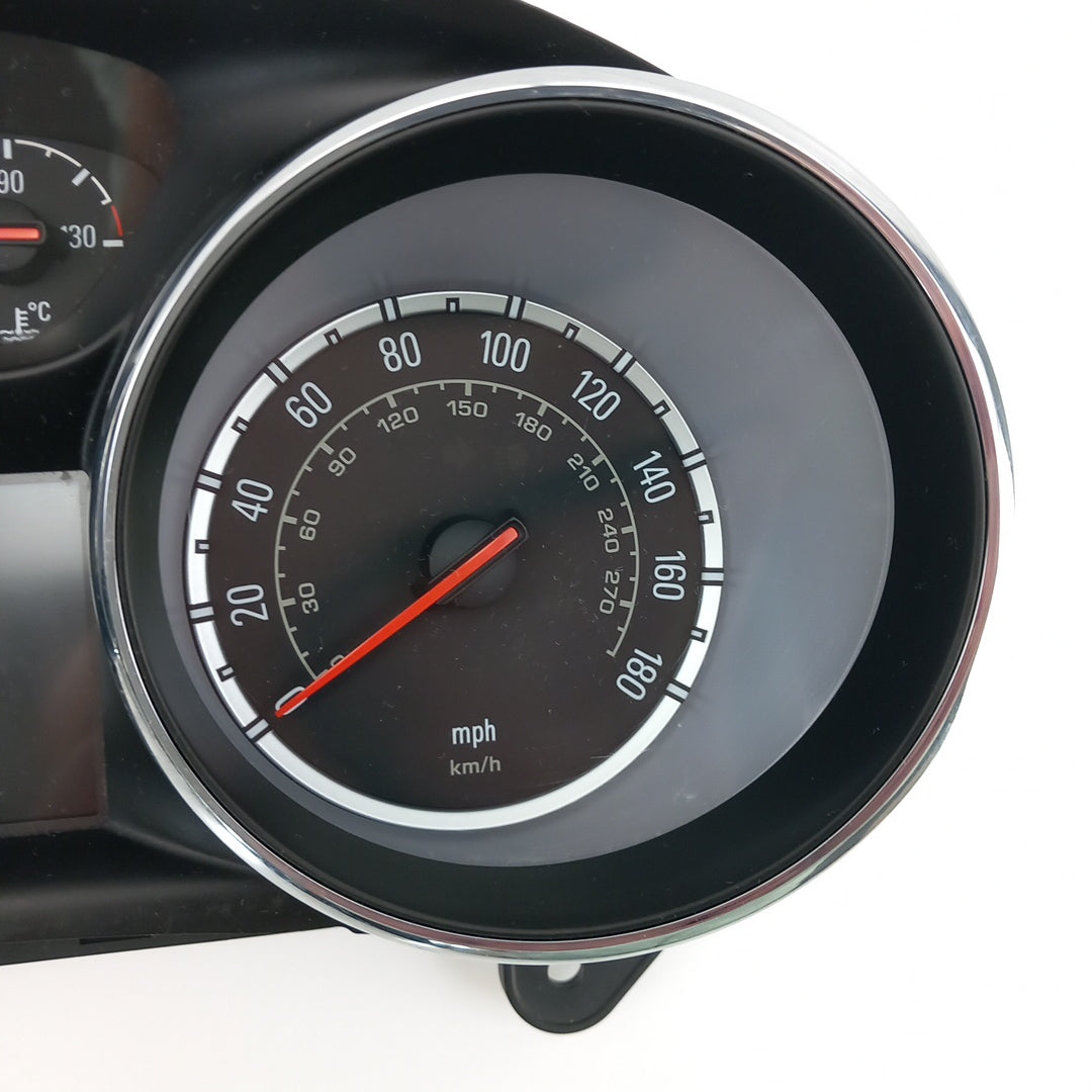 Километраж в мили Opel Astra K 1,4 Turbo B14XFT