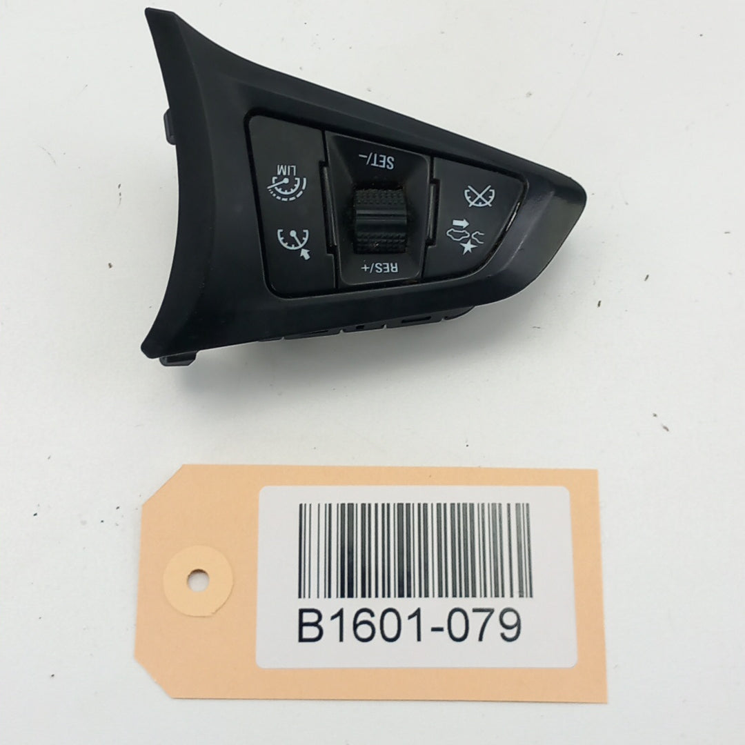 Бутон мултифункцонален волан ляв Темпомат Opel Astra K