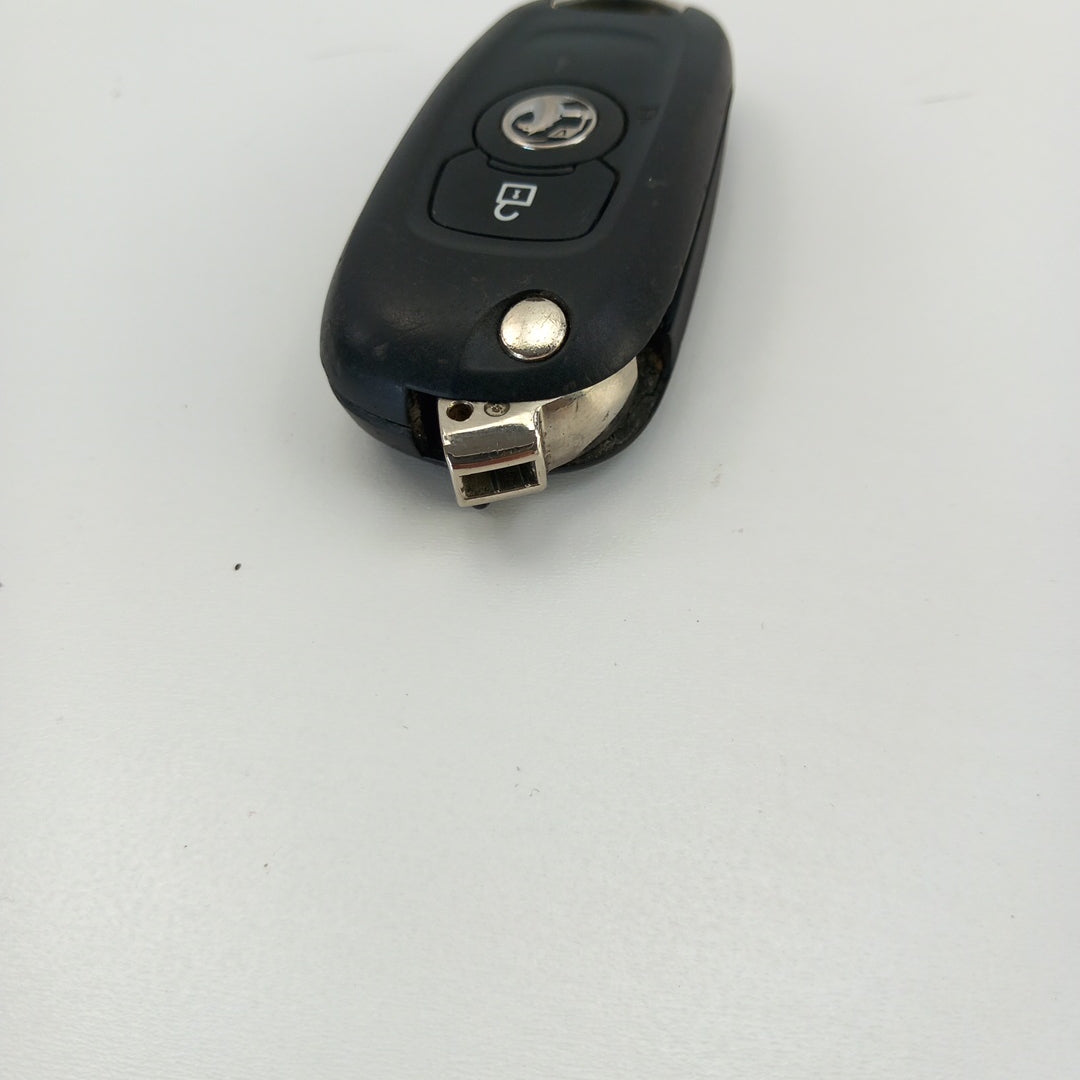 Дистанционно ключ сгъваем Opel Astra K