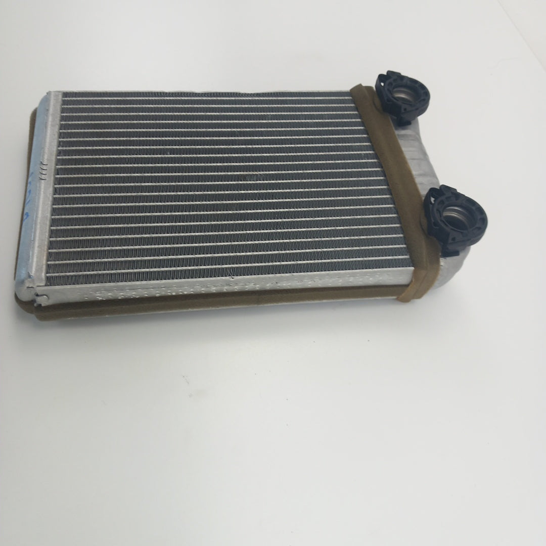Радиатор парно Opel Astra K