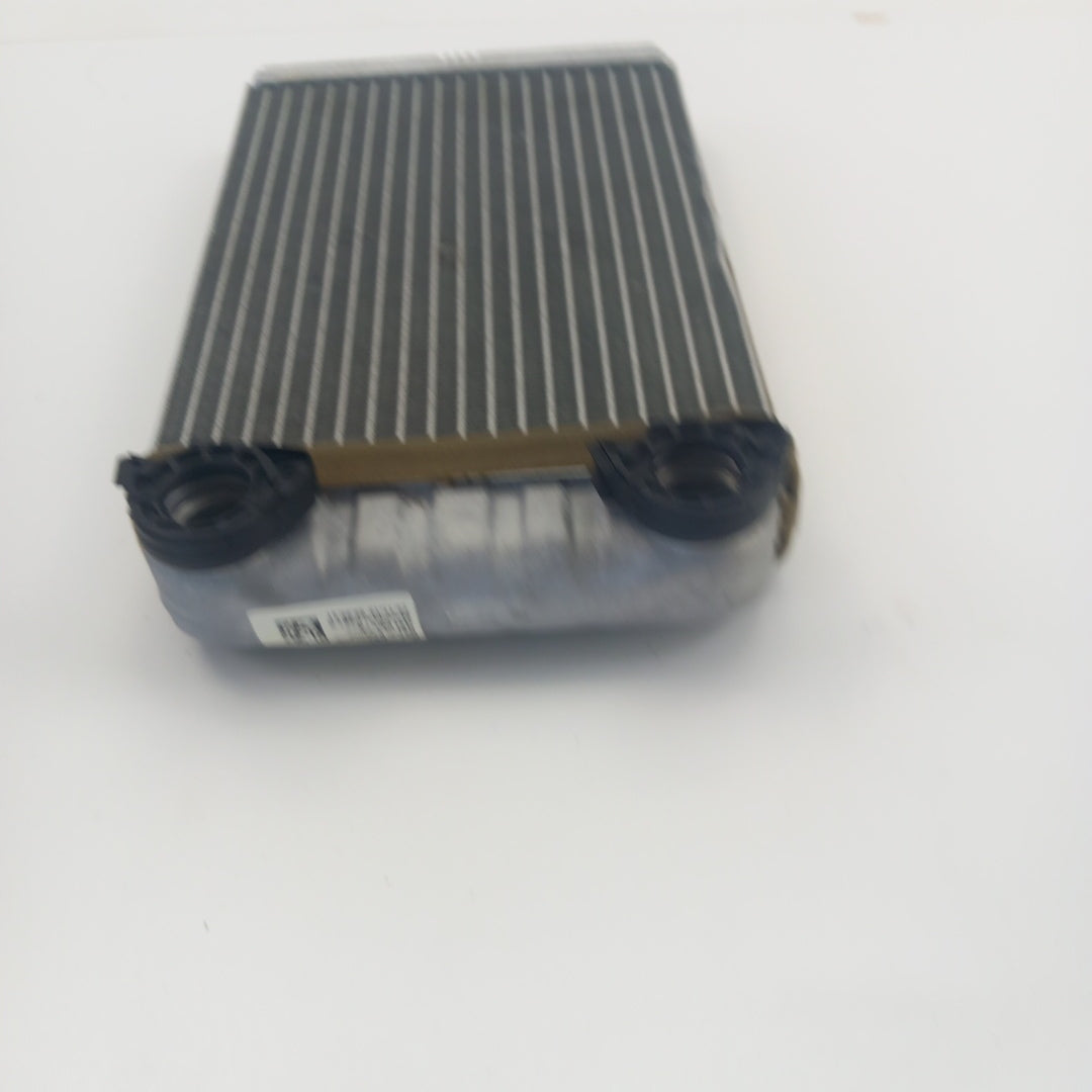 Радиатор парно Opel Astra K