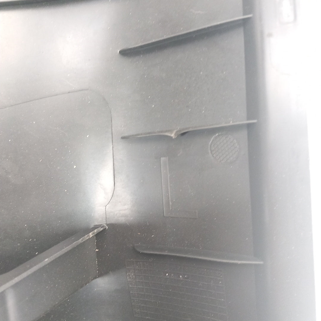 Кора задна колона лява черна долна Opel Astra K 5-врати