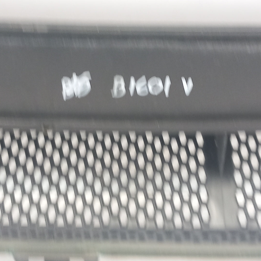 Решетка въздух отводняване предно стъкло Opel Astra K