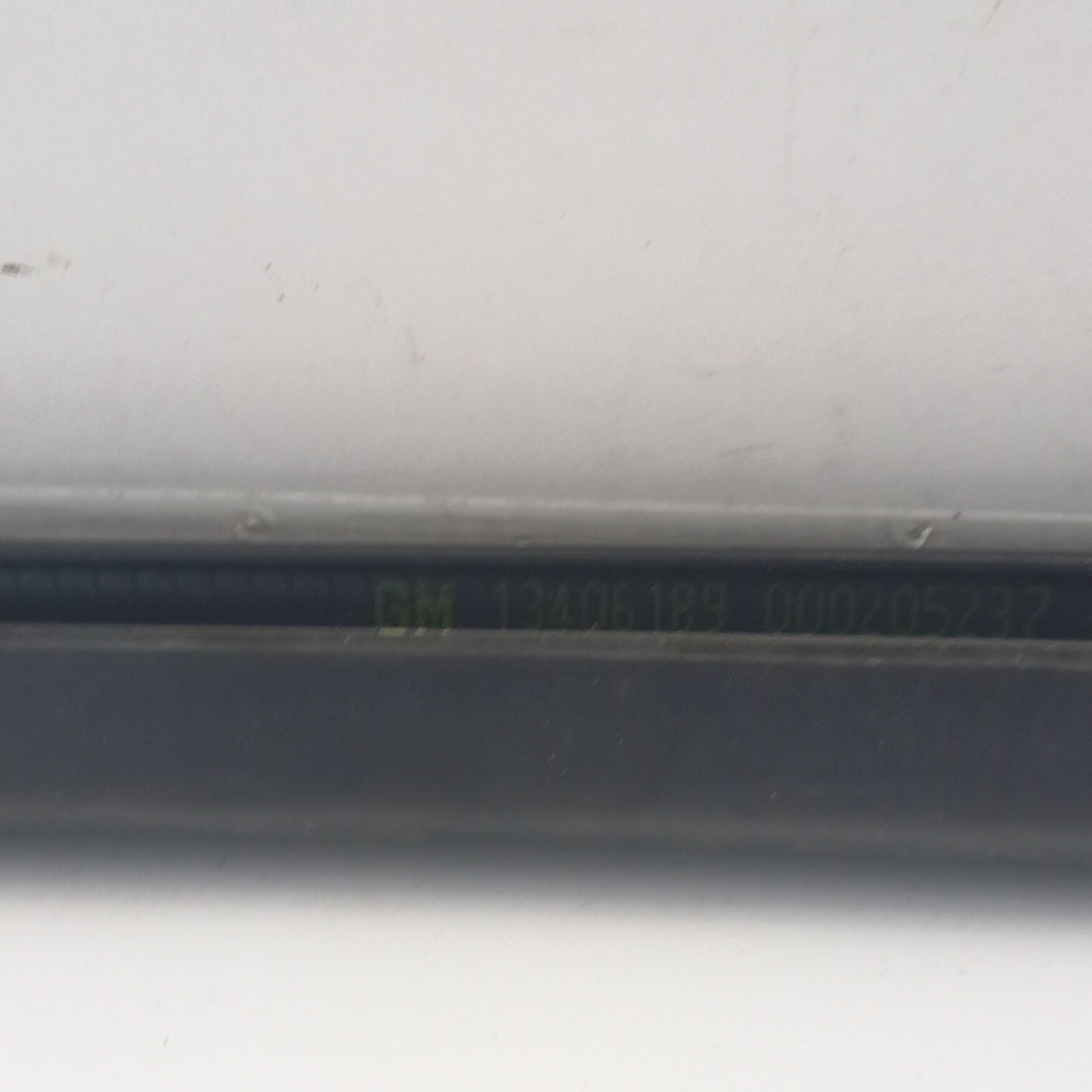 Лайстна стъкло на врата предна лява външна Opel Astra K 5-врати