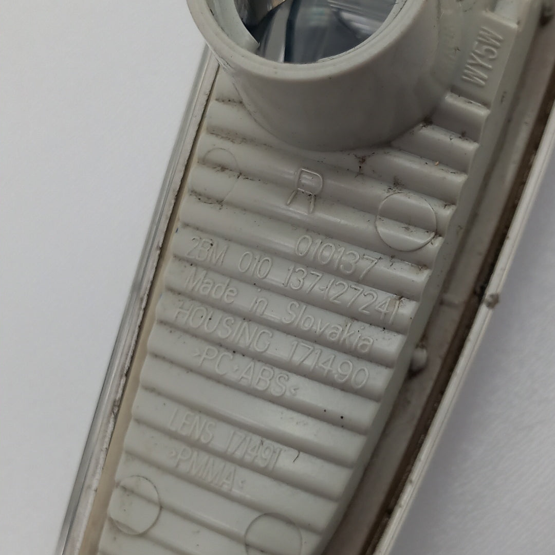 Мигач страничен десен Opel Crossland X